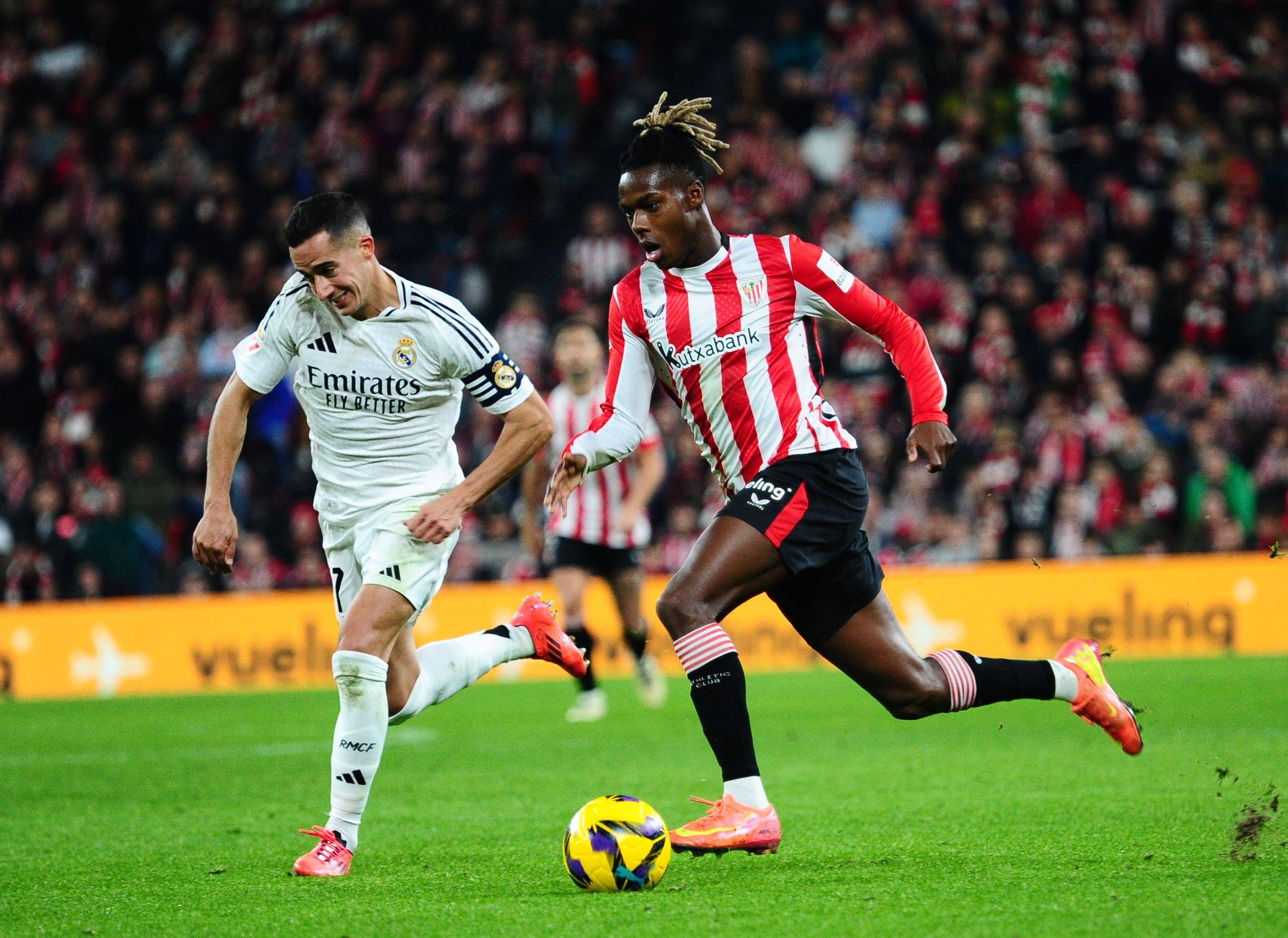 CBA官网：广东男篮取消注册吉伦沃特，重新注册贝兹利